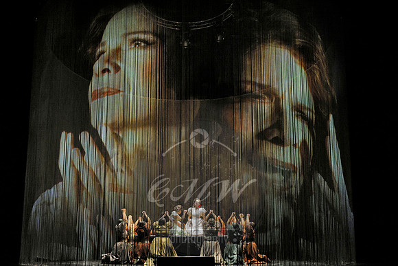 Los Angeles Opera, Ainadamar