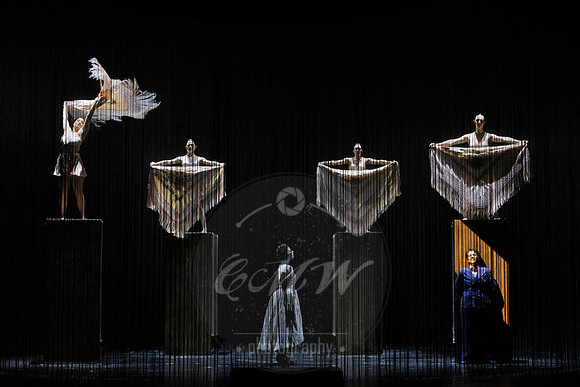 Los Angeles Opera, Ainadamar