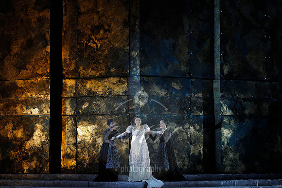 Lyric Opera of Chicago, Medea