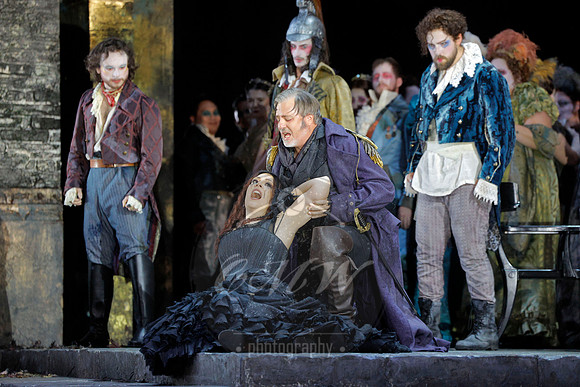 Lyric Opera of Chicago, Medea