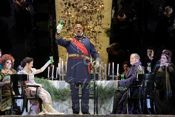 Lyric Opera of Chicago, Medea