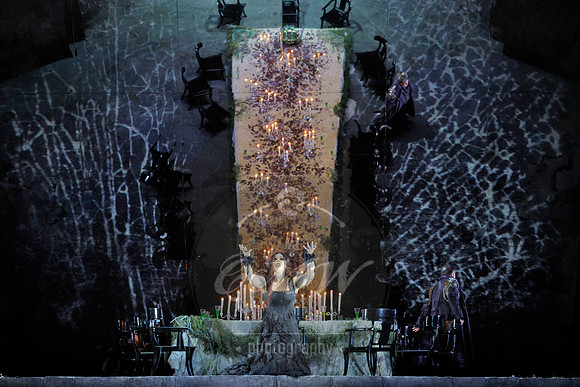 Lyric Opera of Chicago, Medea