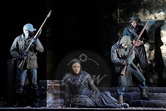Lyric Opera of Chicago, Medea