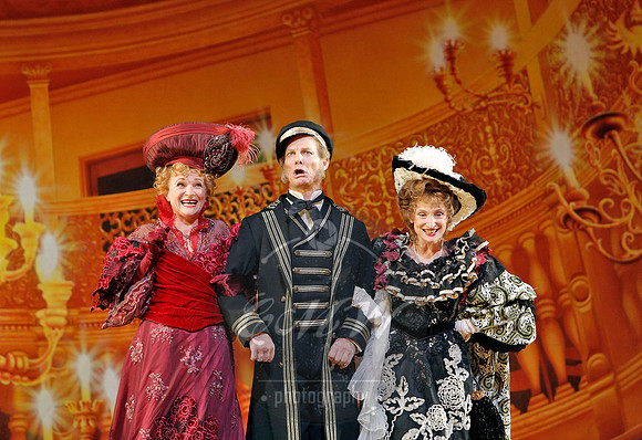 San Francisco Opera, Showboat
