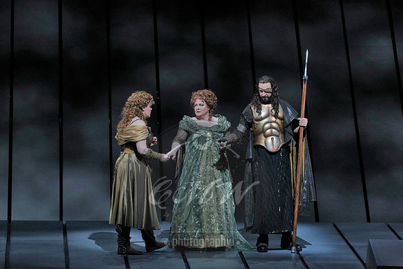 Met Opera Rheingold
