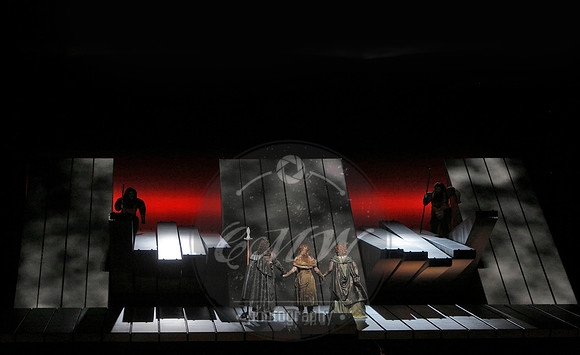 Met Opera Rheingold