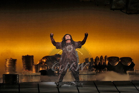 Met Opera Rheingold
