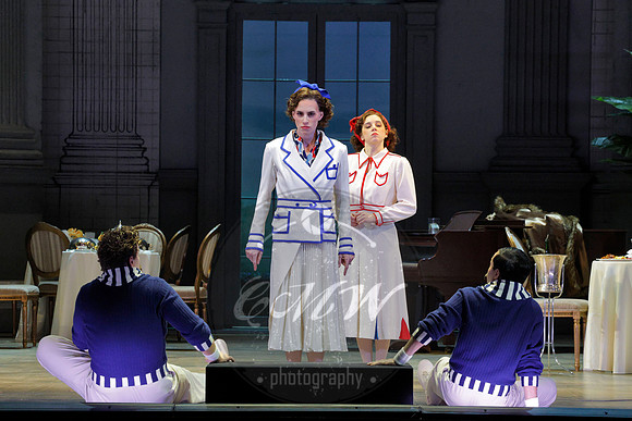 Lyric Opera of Chicago, Cosi fan Tutte