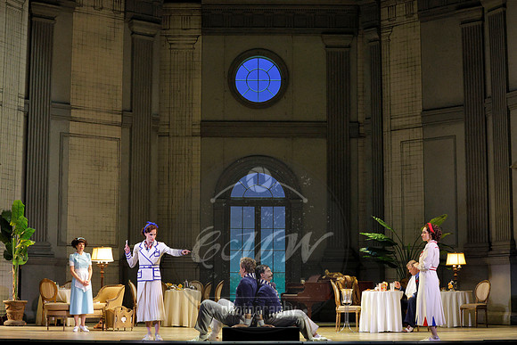 Lyric Opera of Chicago, Cosi fan Tutte