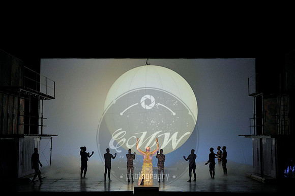 Los Angeles Opera, Akhnaten