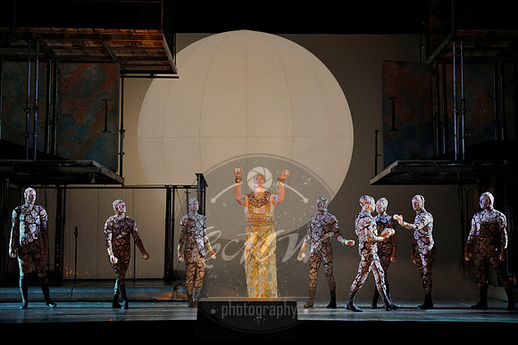 Los Angeles Opera, Akhnaten