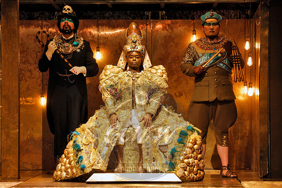 Los Angeles Opera, Akhnaten