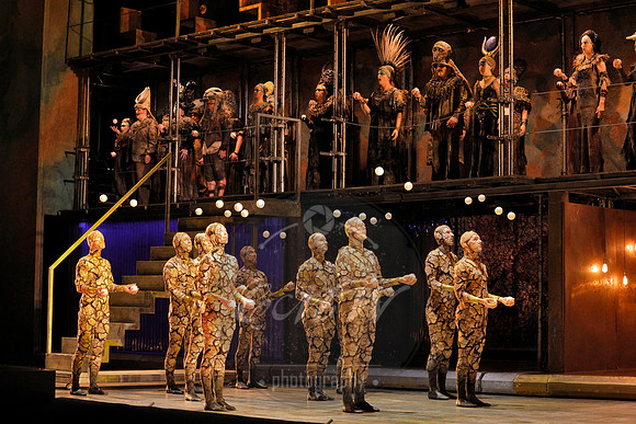 Los Angeles Opera, Akhnaten