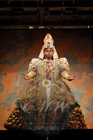 Los Angeles Opera, Akhnaten