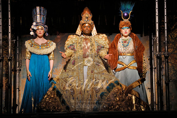 Los Angeles Opera, Akhnaten