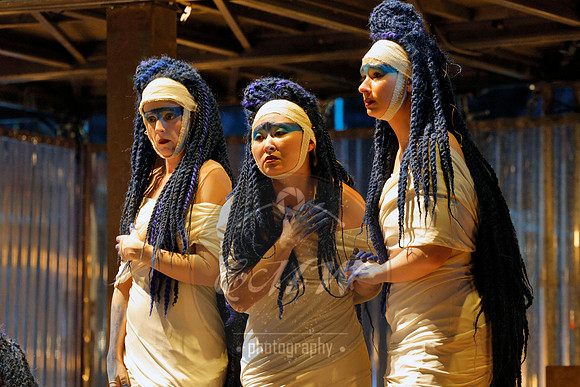 Los Angeles Opera, Akhnaten