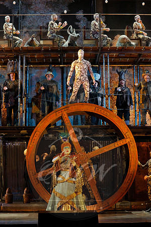 Los Angeles Opera, Akhnaten