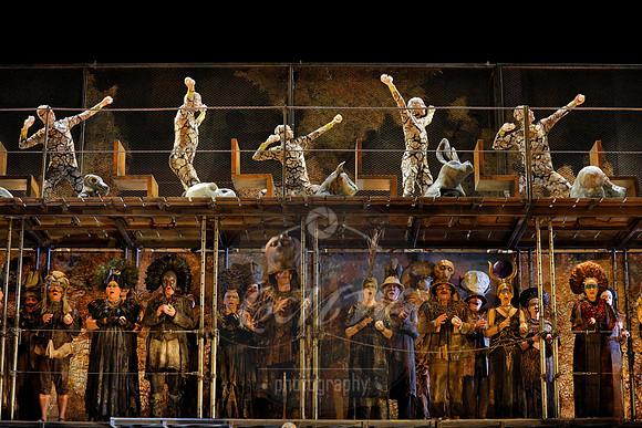 Los Angeles Opera, Akhnaten