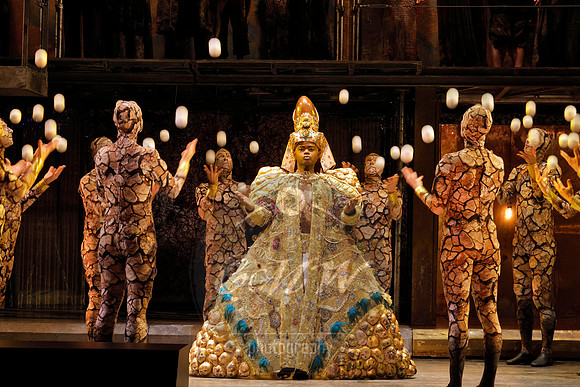 Los Angeles Opera, Akhnaten
