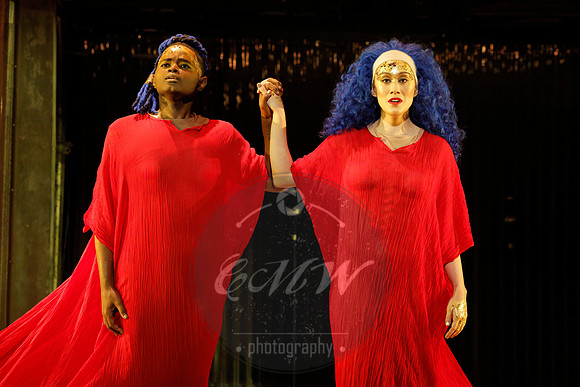 Los Angeles Opera, Akhnaten