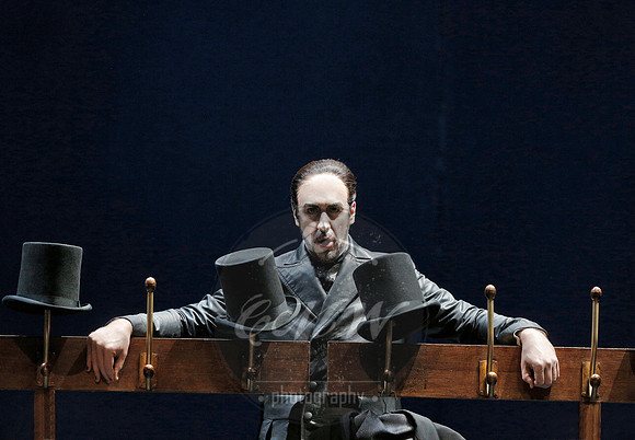san francisco opera tales of hoffmann