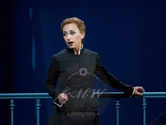 san francisco opera tales of hoffmann
