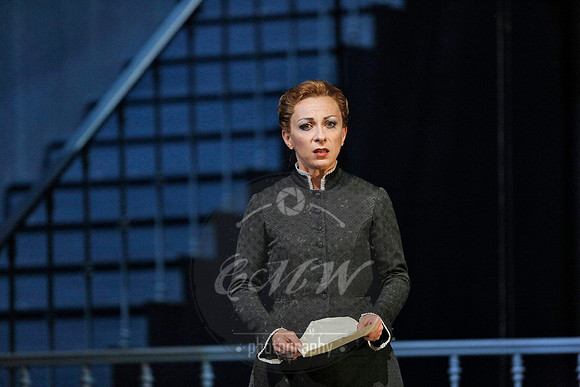 san francisco opera tales of hoffmann