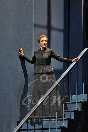 san francisco opera tales of hoffmann
