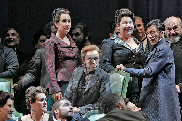 san francisco opera tales of hoffmann