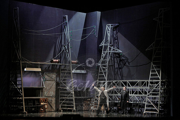 san francisco opera tales of hoffmann