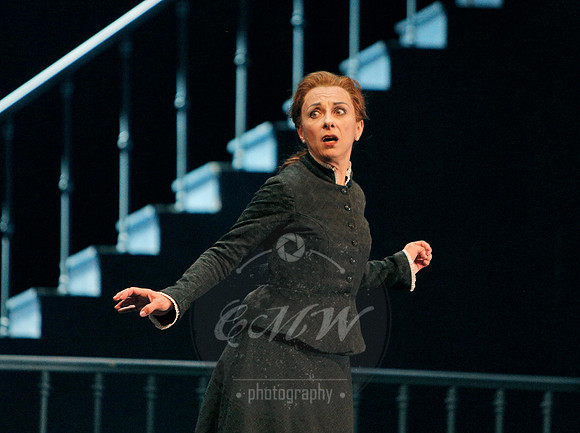 san francisco opera tales of hoffmann