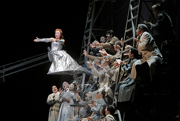 san francisco opera tales of hoffmann