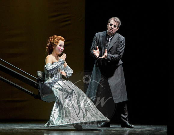 san francisco opera tales of hoffmann