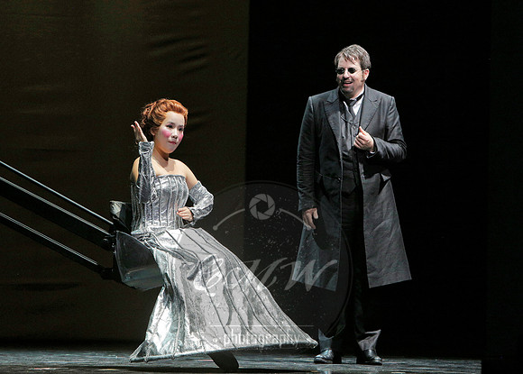 san francisco opera tales of hoffmann