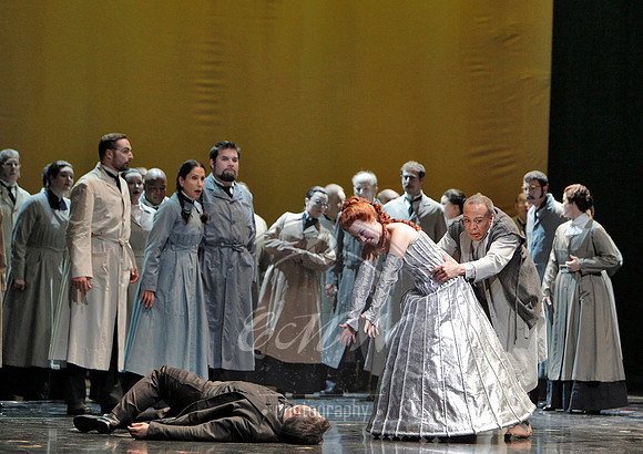 san francisco opera tales of hoffmann