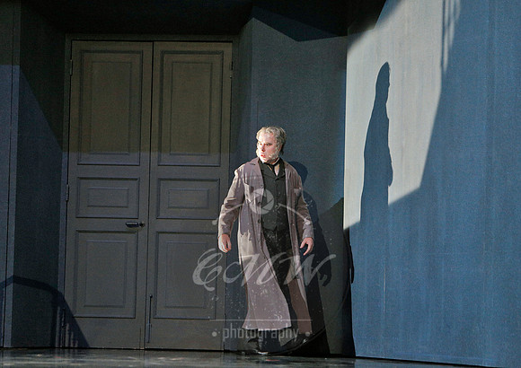 san francisco opera tales of hoffmann