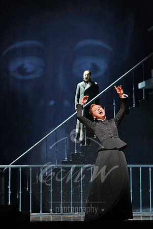 san francisco opera tales of hoffmann