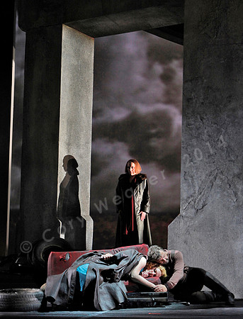San Francisco Opera Die Walkure with Eva-Maria Westbroek, Mark Delavan, Nina Stemme, Christopher Ventris Directed by Francesca Zambello by Ricard Wagner