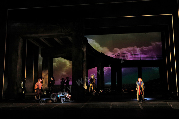 San Francisco Opera Die Walkure with Eva-Maria Westbroek, Mark Delavan, Nina Stemme, Christopher Ventris Directed by Francesca Zambello by Ricard Wagner
