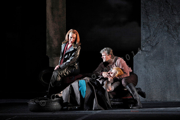 San Francisco Opera Die Walkure with Eva-Maria Westbroek, Mark Delavan, Nina Stemme, Christopher Ventris Directed by Francesca Zambello by Ricard Wagner