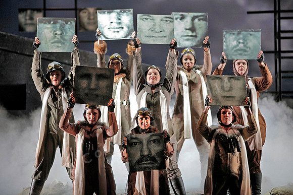San Francisco Opera Die Walkure with Eva-Maria Westbroek, Mark Delavan, Nina Stemme, Christopher Ventris Directed by Francesca Zambello by Ricard Wagner