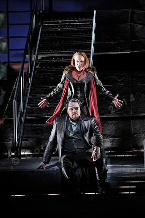 San Francisco Opera Die Walkure with Eva-Maria Westbroek, Mark Delavan, Nina Stemme, Christopher Ventris Directed by Francesca Zambello by Ricard Wagner