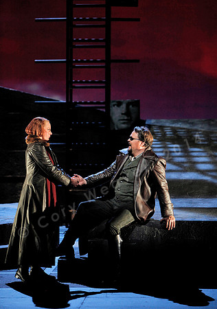 San Francisco Opera Die Walkure with Eva-Maria Westbroek, Mark Delavan, Nina Stemme, Christopher Ventris Directed by Francesca Zambello by Ricard Wagner