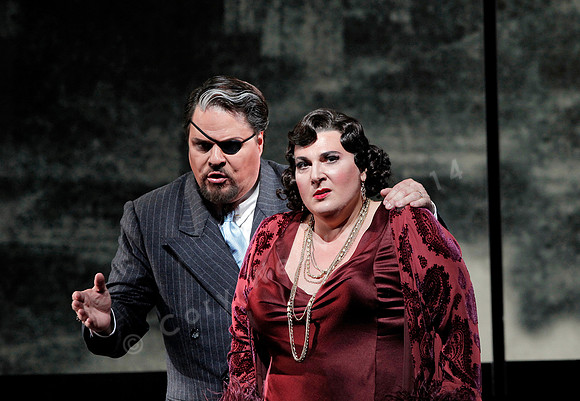 San Francisco Opera Die Walkure with Eva-Maria Westbroek, Mark Delavan, Nina Stemme, Christopher Ventris Directed by Francesca Zambello by Ricard Wagner