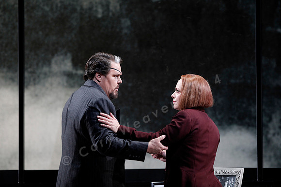 San Francisco Opera Die Walkure with Eva-Maria Westbroek, Mark Delavan, Nina Stemme, Christopher Ventris Directed by Francesca Zambello by Ricard Wagner