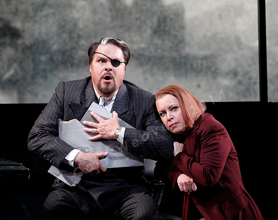 San Francisco Opera Die Walkure with Eva-Maria Westbroek, Mark Delavan, Nina Stemme, Christopher Ventris Directed by Francesca Zambello by Ricard Wagner