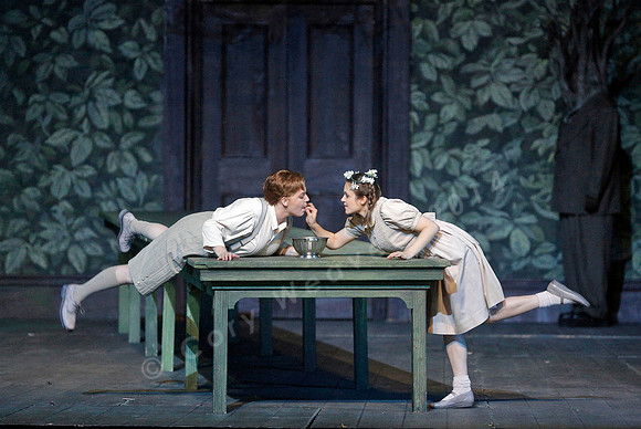 Metropolitan Opera Hansel and Gretel with Andriana Chuchman and Jennifer Johnson Cano by Engelbert Humperdink