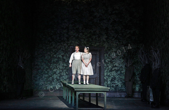 Metropolitan Opera Hansel and Gretel with Andriana Chuchman and Jennifer Johnson Cano by Engelbert Humperdink