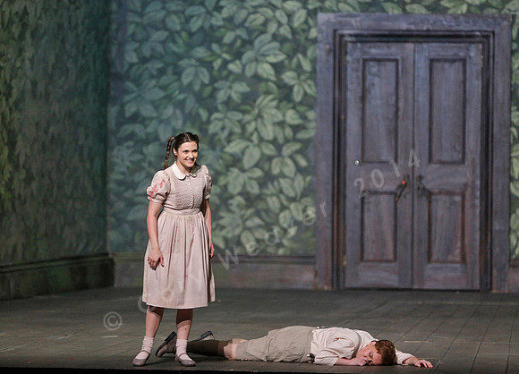 Metropolitan Opera Hansel and Gretel with Andriana Chuchman and Jennifer Johnson Cano by Engelbert Humperdink