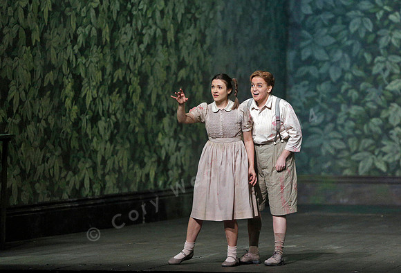 Metropolitan Opera Hansel and Gretel with Andriana Chuchman and Jennifer Johnson Cano by Engelbert Humperdink